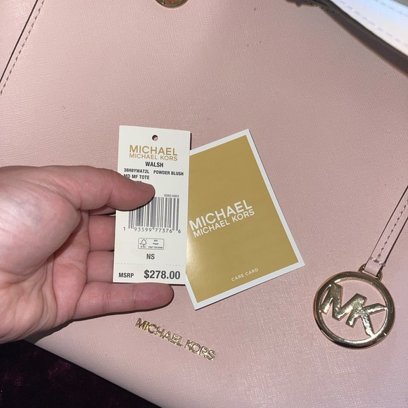 Michael Kors handbag - Picture 2 of 5